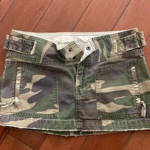 Abercrombie women size 0 camo skirt mini